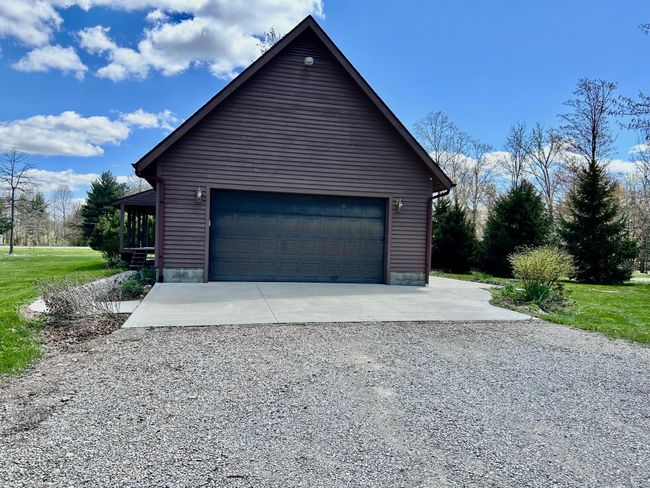 13181 Basil Rd Nw, House other with 3 bedrooms, 2 bathrooms and null parking in Baltimore OH | Image 33