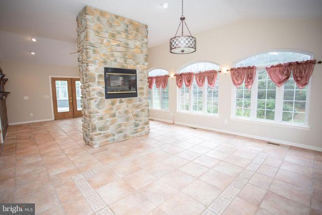 5 Hidden Hollow Dr, House other with 4 bedrooms, 6 bathrooms and null parking in Hamilton NJ | Image 20