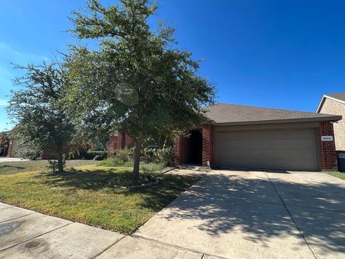 1011 Meadow Green Ct, Princeton, TX, 75407-7900 | Card Image