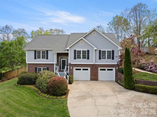 36 Ashley Woods Dr, Arden, NC, 28704-7796 | Card Image