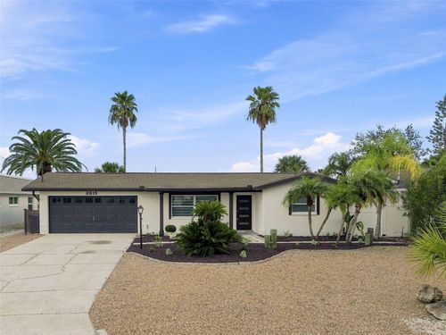3915 Headsail Dr, New Port Richey, FL, 34652-4417 | Card Image