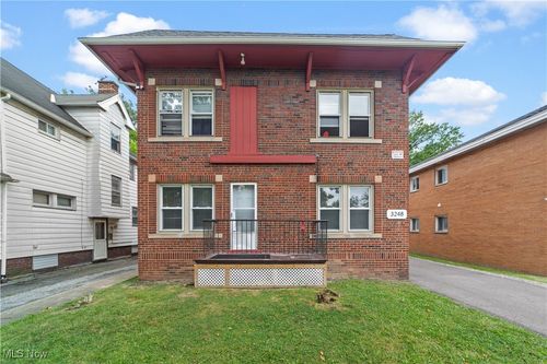 3248 E 139th St, Cleveland, OH, 44120-3918 | Card Image