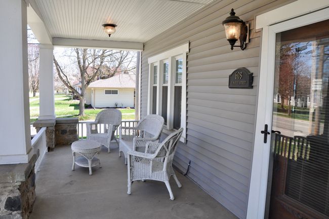 Covered porch | Image 20