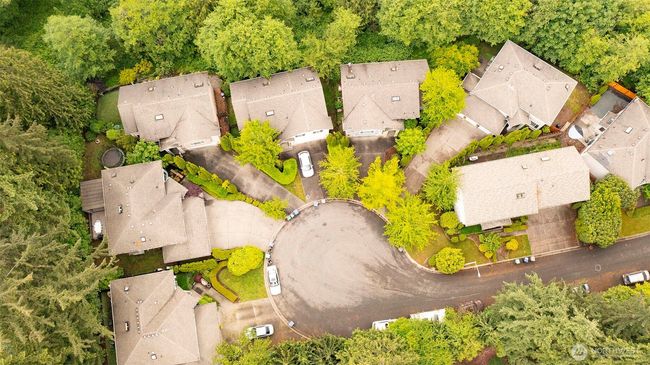 Aerial of Cul-de-sac. | Image 35