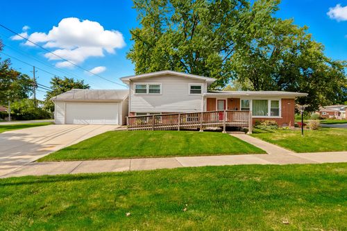 178 W Normandy Dr, Chicago Heights, IL, 60411-1179 | Card Image