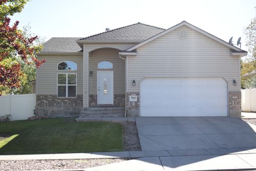 5868 S Stone Flower Way, Salt Lake City, UT, 84118-9258 | Card Image