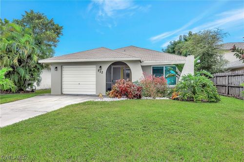 532 99th Ave N, Naples, FL, 34108-2228 | Card Image
