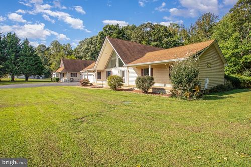 687 Prospect Hill Rd, MONTROSS, VA, 22520-3139 | Card Image