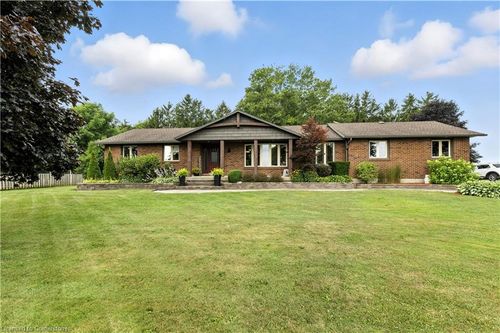 404996 Beaconsfield Rd, Burgessville, ON, N0J1C0 | Card Image