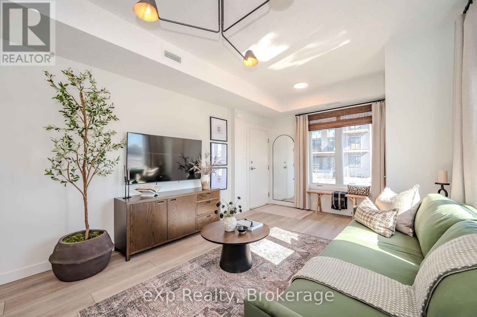 Residential in Guelph (Riverside Park) 3