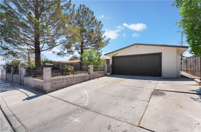 5317 Lytton Avenue, House other with 4 bedrooms, 2 bathrooms and null parking in Las Vegas NV | Image 3