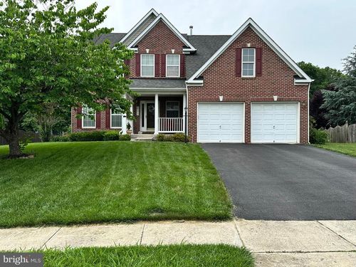 221 Polaris Dr, WALKERSVILLE, MD, 21793-7706 | Card Image