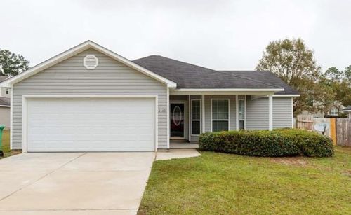 2745 Pineview Dr, Valdosta, GA, 31602-7325 | Card Image