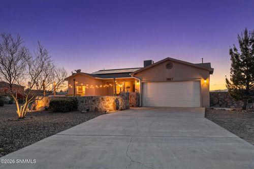 6413 Wagons East Trl, Las Cruces, NM, 88012-6735 | Card Image