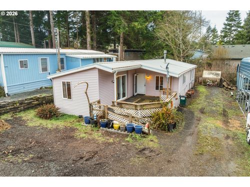 923 S Easy St, Rockaway Beach, OR, 97136-9748 | Card Image