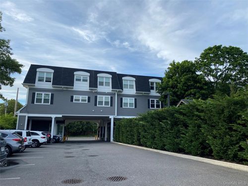 apt-1d-840 Montauk Hwy, Copiague, NY, 11726-4934 | Card Image