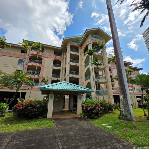 407-1070 Ala Napunani St, Honolulu, HI, 96818-1782 | Card Image