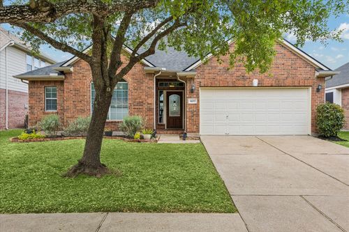 14217 Stone Bluff Lane, Rosharon, TX, 77583 | Card Image