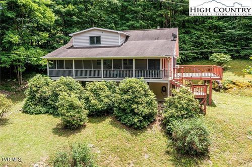 3974 Beech Mountain Road, Elk Park, NC, 28622 | Card Image