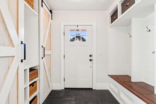 156 Verbena Ave, Floral Park, NY, 11001-3046 | Card Image
