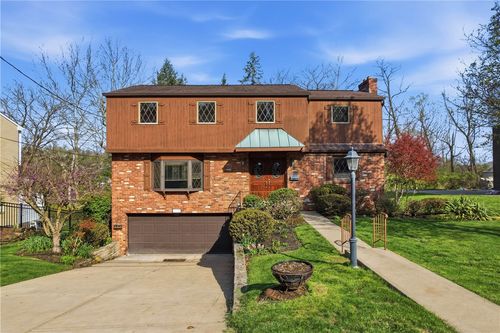 1460 Great Oak Drive, Scott Twp, PA, 15220 | Card Image