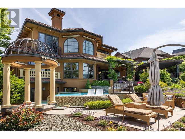 983 Westpoint Dr, House other with 4 bedrooms, 6 bathrooms and 2 parking in Kelowna BC | Image 34