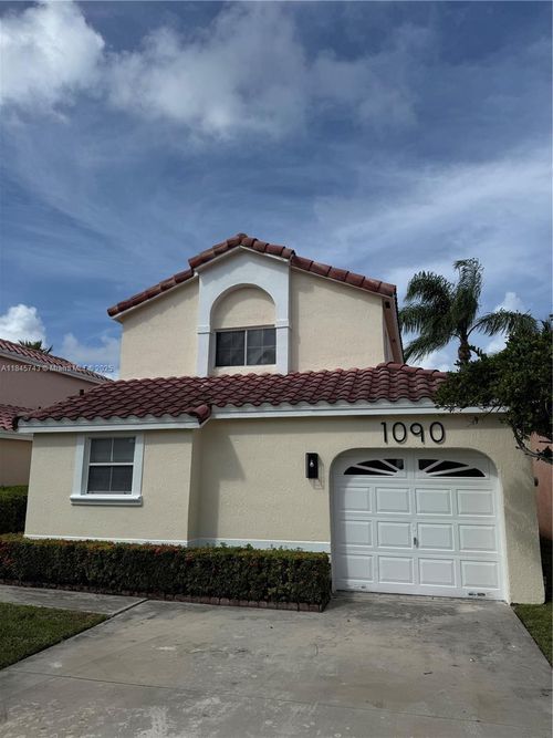 1090 Se 6th Ave, Dania Beach, FL, 33004-5411 | Card Image