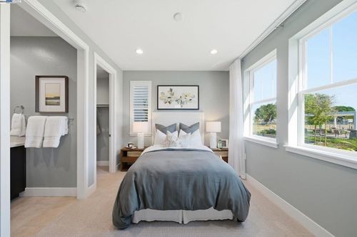 4686 Vilana St, Livermore, CA, 94551 | Card Image