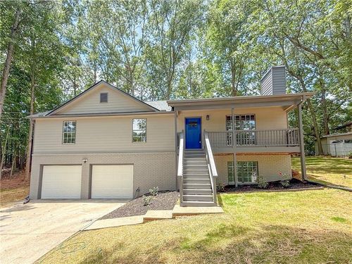 90 Lake Avalon Ct, Dallas, GA, 30157-6608 | Card Image