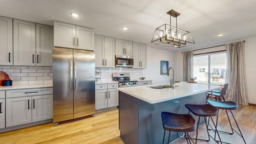 18041 Walnut Cir, Big Lake, MN, 55309-1300 | Card Image