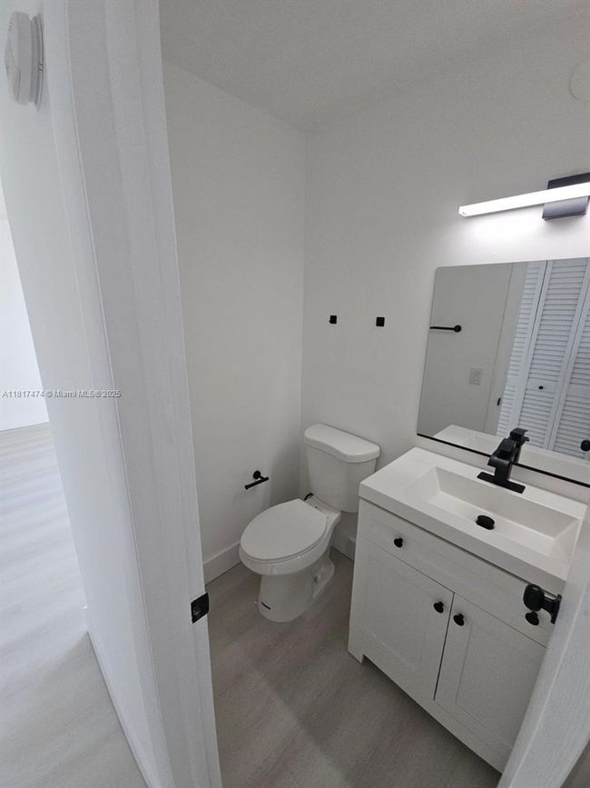 APT-505 - 8101 Crespi Blvd, Condo with 1 bedrooms, 2 bathrooms and null parking in Miami Beach FL | Image 13