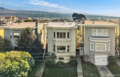 3641 Clement Street, San Francisco, CA, 94121 | Card Image