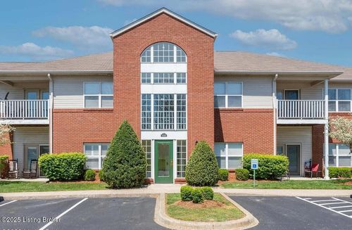 202-9500 Magnolia Ridge Dr, Louisville, KY, 40291-6779 | Card Image