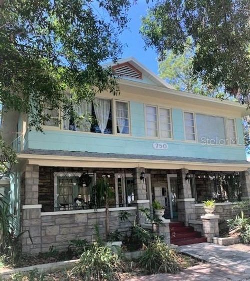 750 7th Ave N, St. Petersburg, FL, 33701-2297 | Card Image
