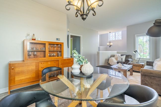 38 Pentland Rd, House other with 3 bedrooms, 3 bathrooms and 2 parking in Waterdown ON | Image 8