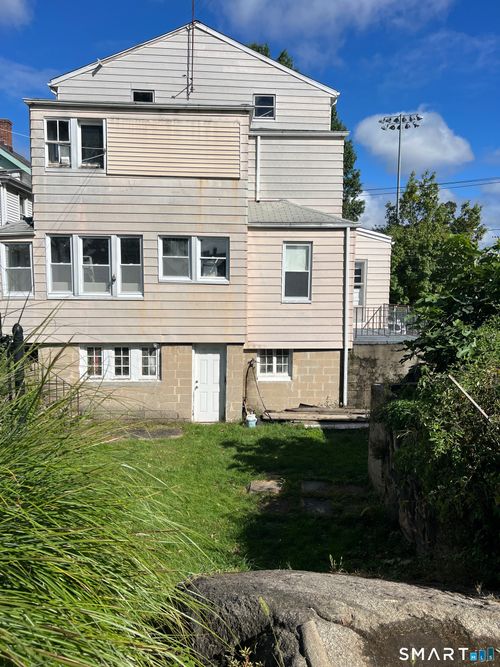 256 Stillwater Ave, Stamford, CT, 06902-4825 | Card Image