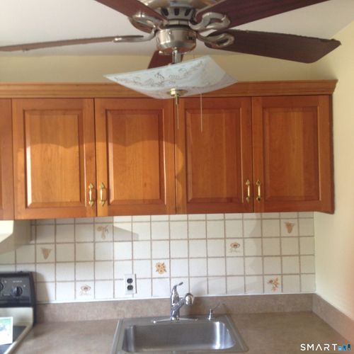 317-317 S Elm St, Wallingford, CT, 06492-4818 | Card Image