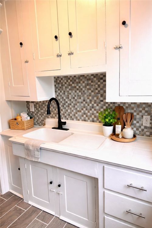 apt-2-123 Cottage St, Pawtucket, RI, 02860-2478 | Card Image