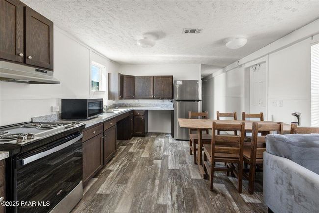 Kitchen | Image 5