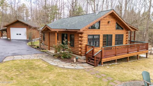 182 S Shore Rd, Northville, NY, 12134-5910 | Card Image