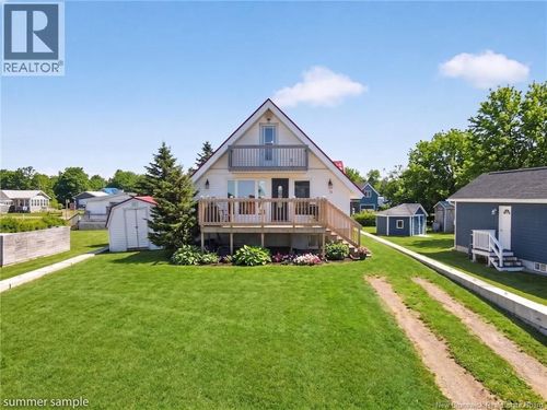 11 Sur L'Océan St, Grand-Barachois, NB, E4P8N9 | Card Image