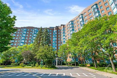 416 - 1025 Grenon Ave, Condo with 2 bedrooms, 2 bathrooms and 1 parking in Ottawa ON | Image 1