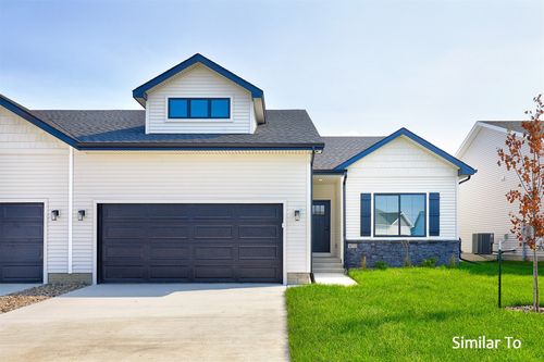 9147 Robinson Dr, West Des Moines, IA, 50266-8798 | Card Image