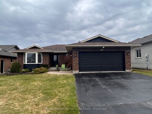 550 Maple Ave N, Listowel, ON, N4W3G5 | Card Image
