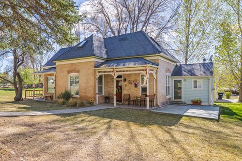 389 N 100 E, Spring City, UT, 84662-7663 | Card Image