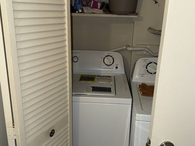 APT-8 - 2 Squire Ct, Condo with 1 bedrooms, 1 bathrooms and 2 parking in Natick MA | Image 6