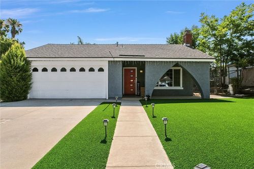 2393 Mesquite Ln, Corona, CA, 92882-5640 | Card Image