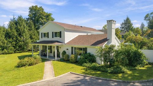 465 Old Post Rd, Bedford, NY, 10506-1029 | Card Image