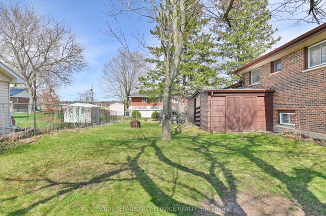 24 Rodgers Dr, House other with 3 bedrooms, 2 bathrooms and 2 parking in Stirling ON | Image 30