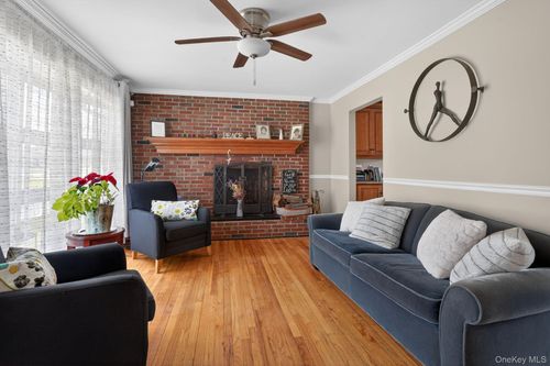 514 Kings Hwy, Valley Cottage, NY, 10989-1847 | Card Image